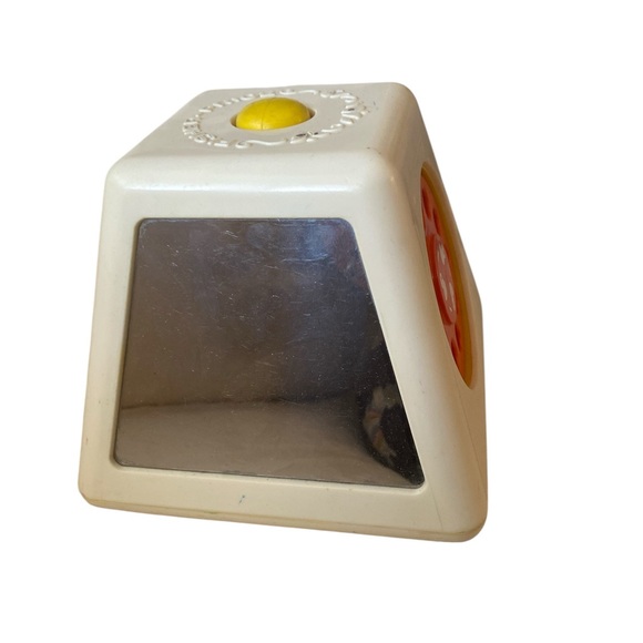 Vintage 1978 Fisher Price Turn and Learn No.156 Baby Box Activity Toy - Picture 5 of 8